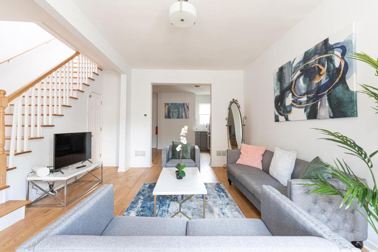 Tranquil Town House With Parking And Laundry - Just 25 Minutes To Time Square! Villa Джърси Сити Екстериор снимка