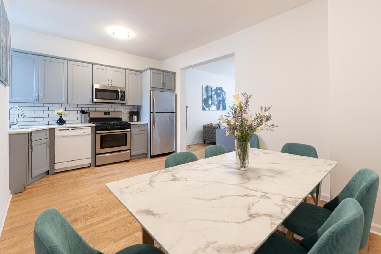 Tranquil Town House With Parking And Laundry - Just 25 Minutes To Time Square! Villa Джърси Сити Екстериор снимка